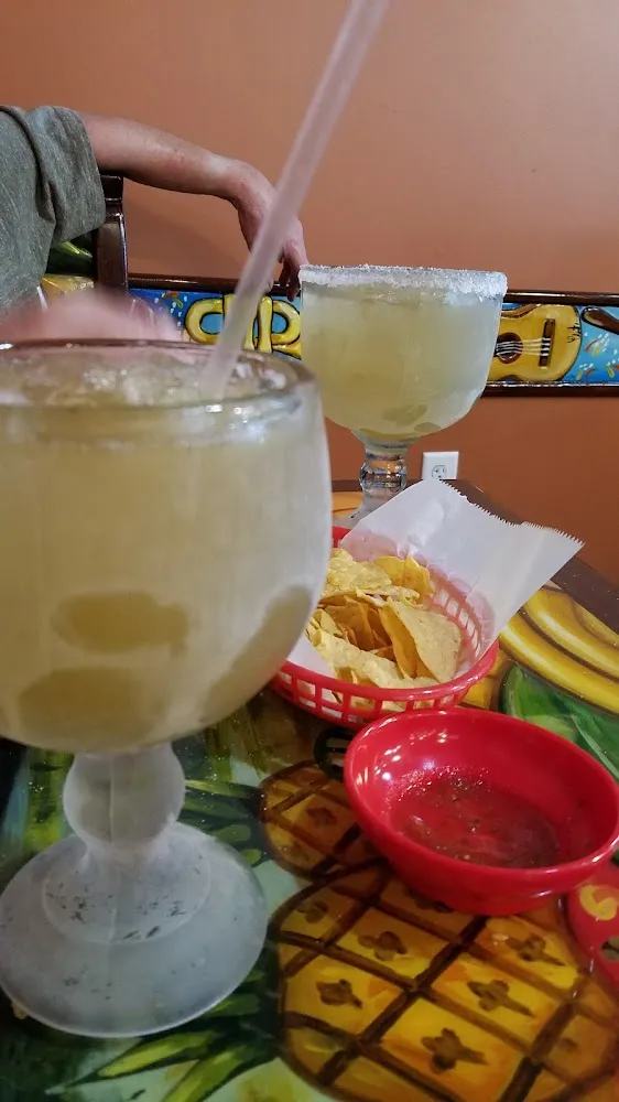 Texas Margherita in Frosty Cups